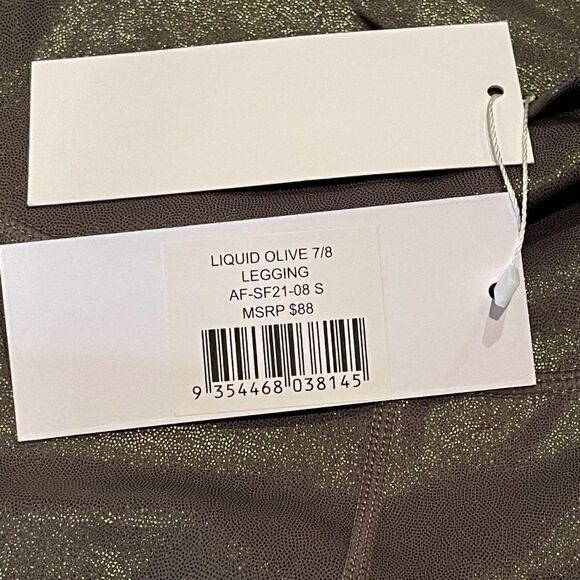 NWT Allfenix Womens Liquid Olive Green Shimmery Pull On 7/8 Leggings Size Small - Picture 8 of 8